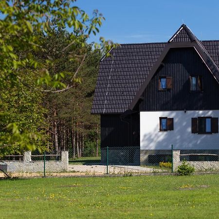 Timber valley Plitvička Jezera Exteriör bild